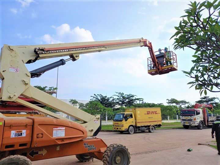 Thuê xe nâng người tại Đồng Nai